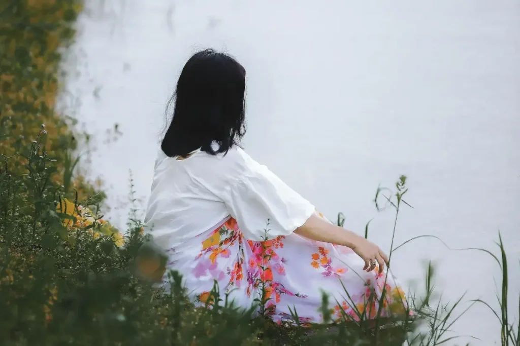 Como Estar Presente na Sua Própria Vida: 3 Formas Simples de Sair do Automático e Viver o Agora